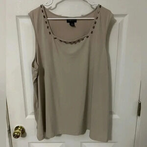 Maggie Barnes Women’s Tshirt‎